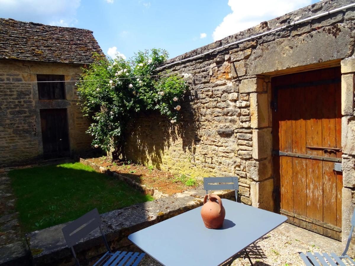 Jardin Des Sens, La Rente D'Eguilly Bed & Breakfast Exterior foto