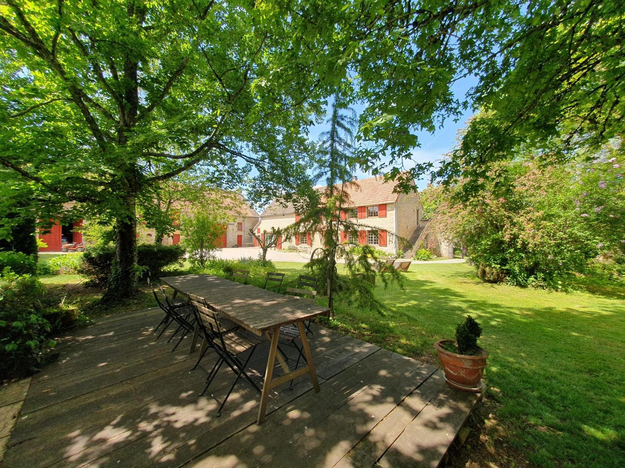 Jardin Des Sens, La Rente D'Eguilly Bed & Breakfast Exterior foto