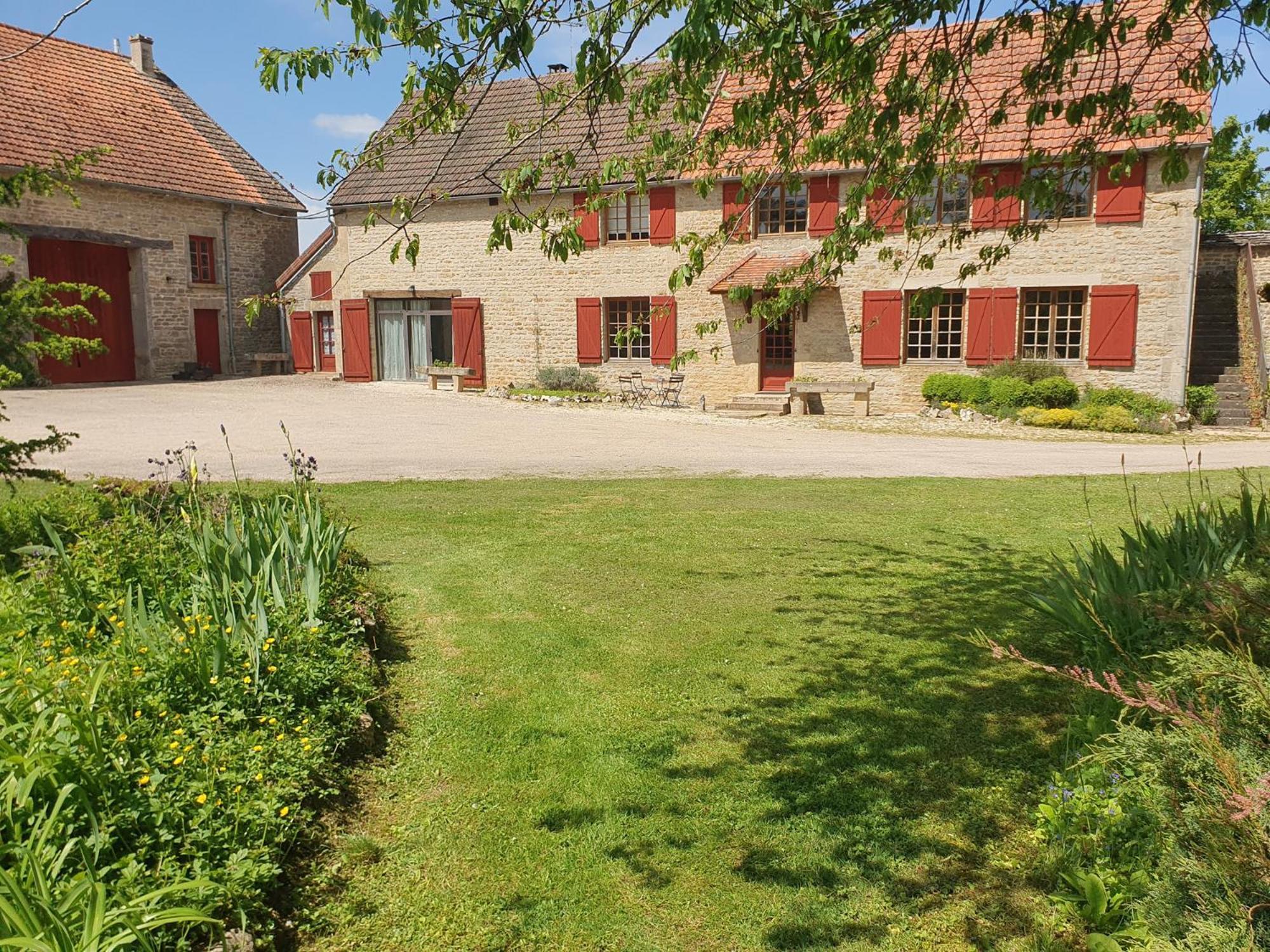 Jardin Des Sens, La Rente D'Eguilly Bed & Breakfast Exterior foto