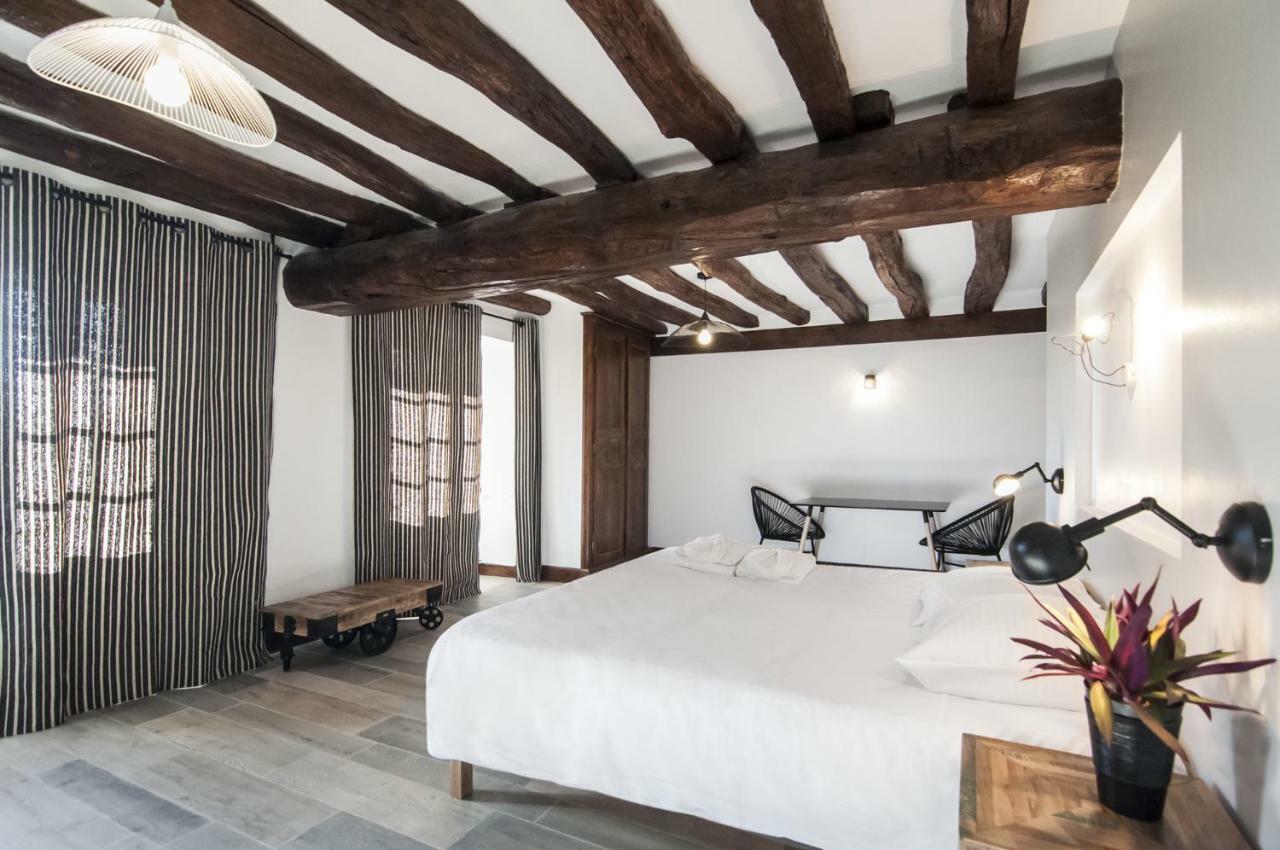 Jardin Des Sens, La Rente D'Eguilly Bed & Breakfast Exterior foto