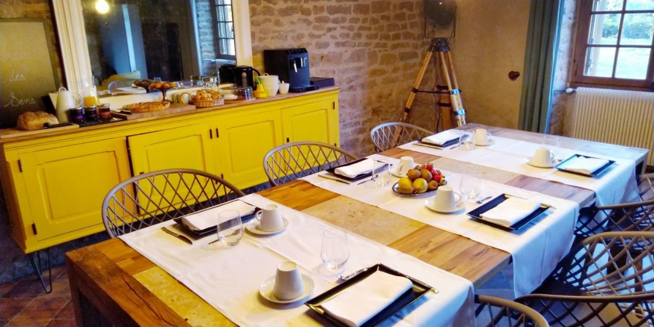 Jardin Des Sens, La Rente D'Eguilly Bed & Breakfast Exterior foto